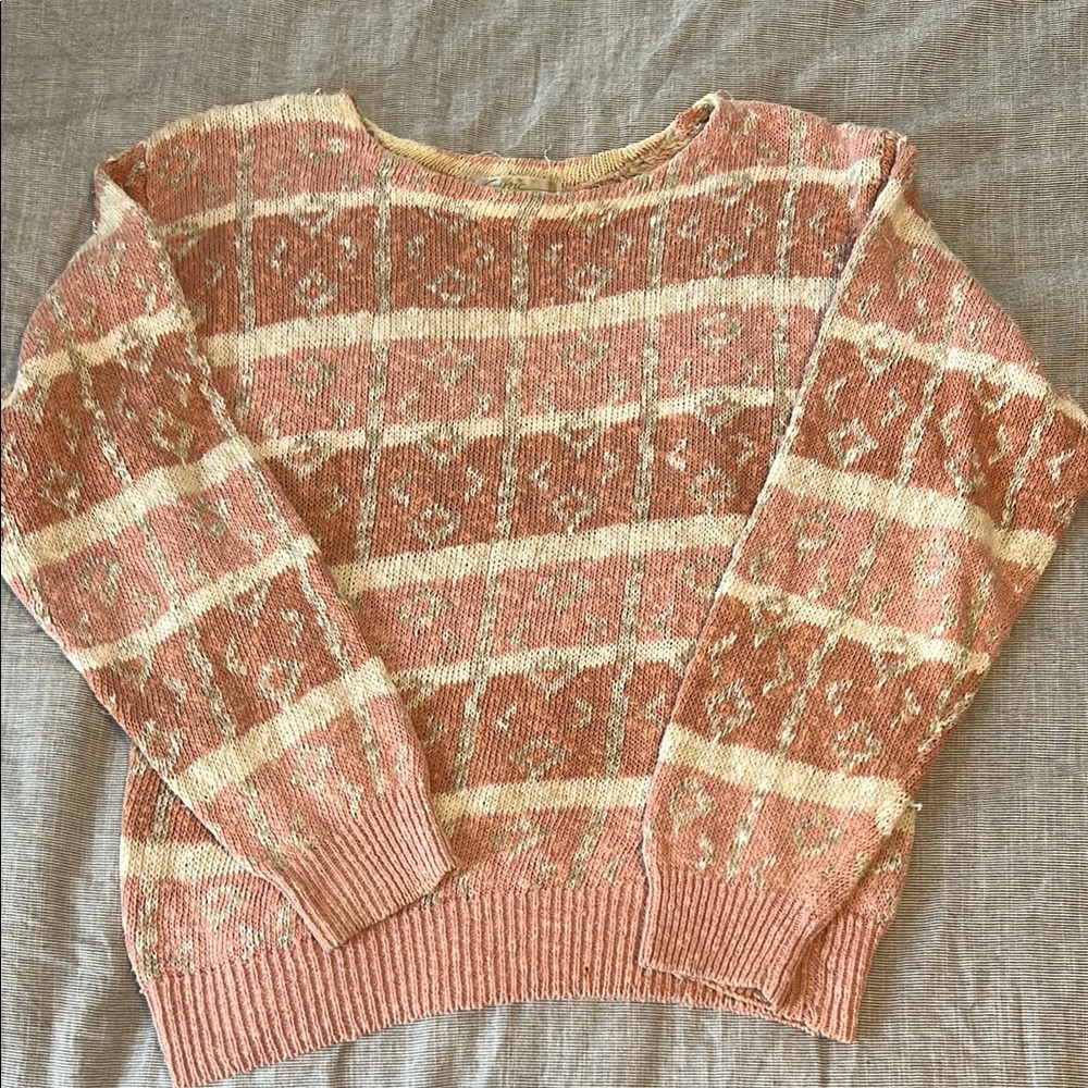 Vintage pink sweater